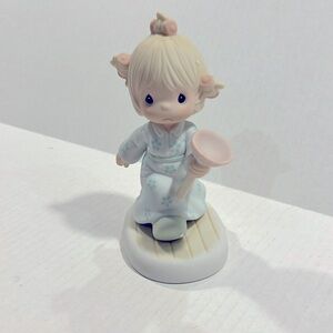 NWT Precious Moments Faith Takes the Plunge